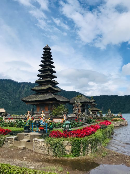 temples in bali ubud