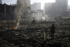 Ukraine President Zelensky vows victory on day 100 of war