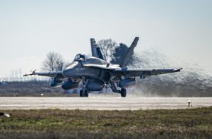 Canadian F-18s deploy to Romania to secure NATO air space in black sea region