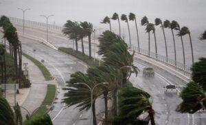 240km speed ‘Hurricane Ian’ hits Florida coast, roads inundated; catastrophic fury in US