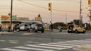 3 injured in collision of several vehicles in Scarborough