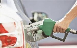 Gas prices hiked by 10 cents in Canada