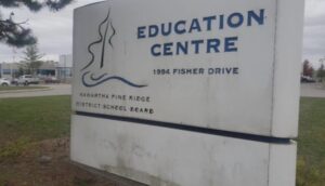 Ontario’s two school boards to keep schools closed in case of education workers strike