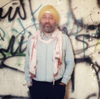 Sikh writer and filmmaker Amardeep Singh gets Guru Nanak Interfaith Prize from Hofstra University