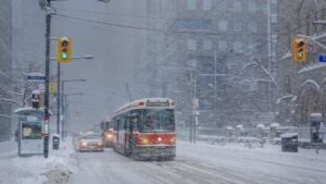 Environment Canada warns of continued snowfall