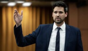 Govt announces $250 million grant to assist homeowners switch to heat pumps