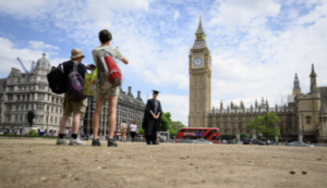 Indians overtake Chinese as largest group of foreign students in UK