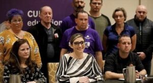 Ontario’s education workers vote in favor of the new deal with province government