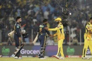 Gujarat Titans defeat Chennai Super Kings by 5 wickets, Dhoni shines